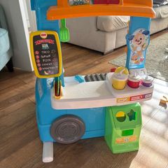 Fisher-Price Puppy Food Truck