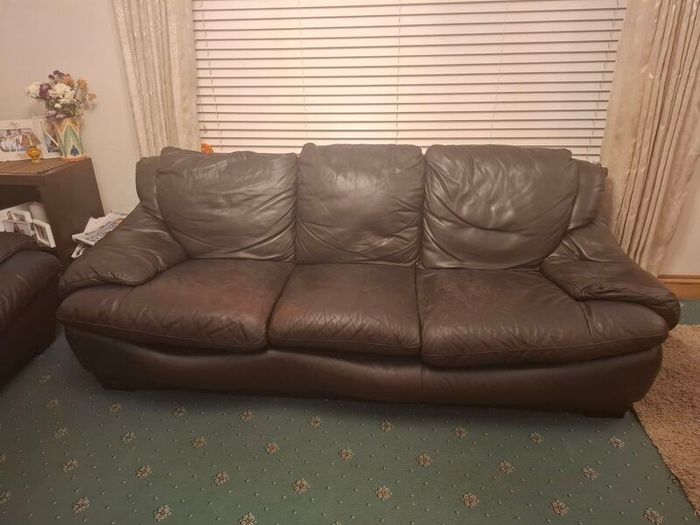 Leather Sofa Suite