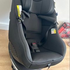 Graco Turn2Me isofix car seat
