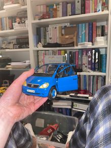 mercedes model A class 1/18