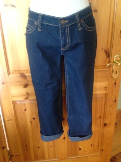 BNWOT Size 12 Denim Capri 3/4 Length Trousers
