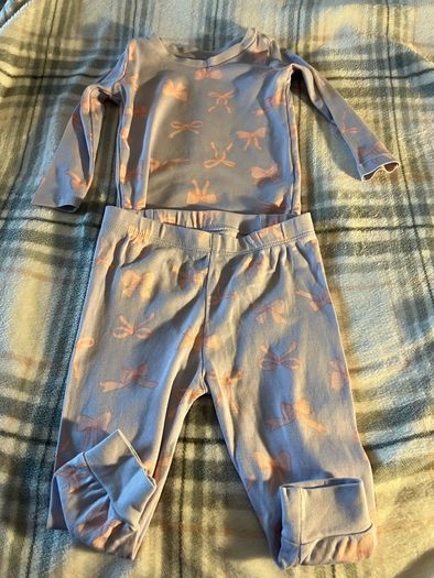 Girls  new pjs 9/12 mths