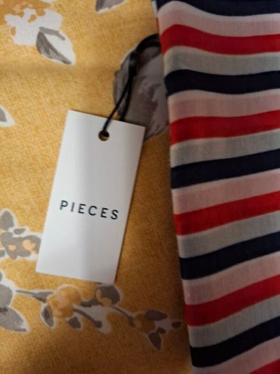 Pieces Tube Scarf BNWT