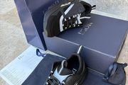Brand New Dior B22