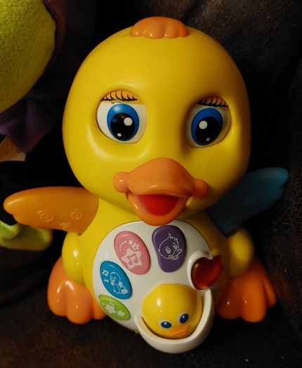 Dancing,  Walking Electronic duck (1078)