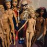 Lot of 17 Mattel Dolls Image 3