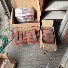 Red brick slips