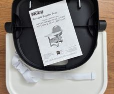Travel high chair / portable booster seat