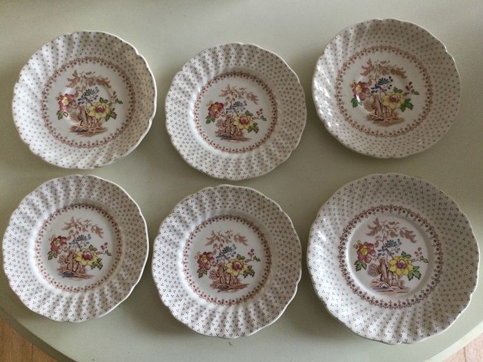 Ceramic - Vintage Plates. X 15  ( Reduced)