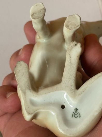 Vintage Metzler & Ortloff German Porcelain Sitting Fox Figurine Mark