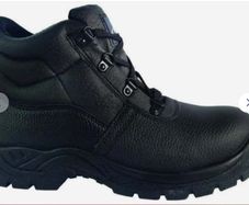 Brand new Optipro Chukka Safety Boots  | Black size UK8 EU42 Postage included