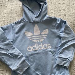 Adidas hoodie size 7-8 years old like new