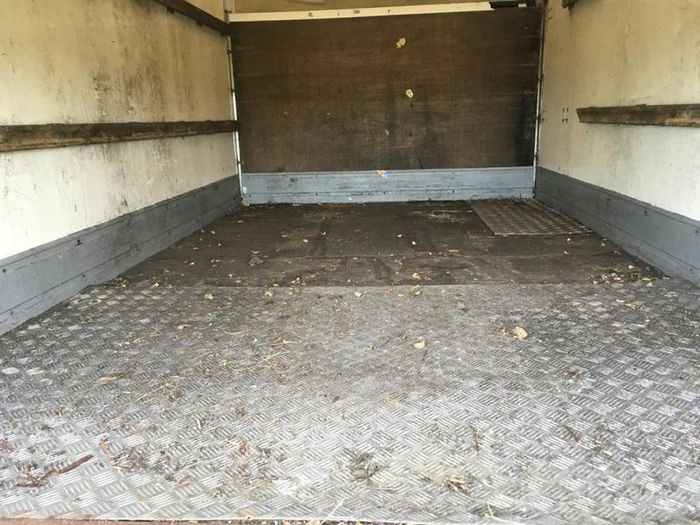 Ldv Maxus 3.5t 120 2.5cdi Single Wheel Luton