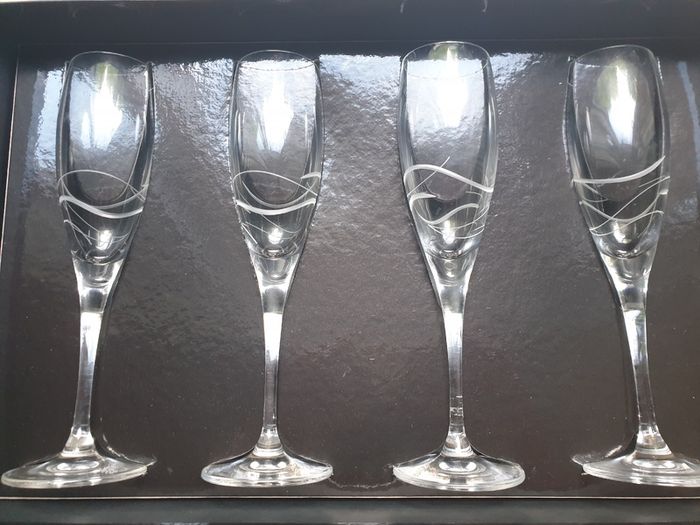 Denby Wave Crystal Glasses