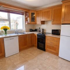 Fitted Kitchen