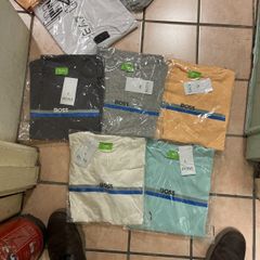Tee shirts