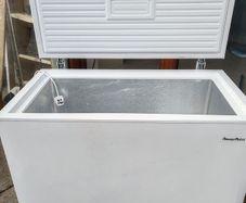 Large PowerPoint Chest Freezer