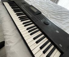 PRICE DROP  Yamaha W7 Vintage Workstation Synthesizer. Fully Working. Sequencer