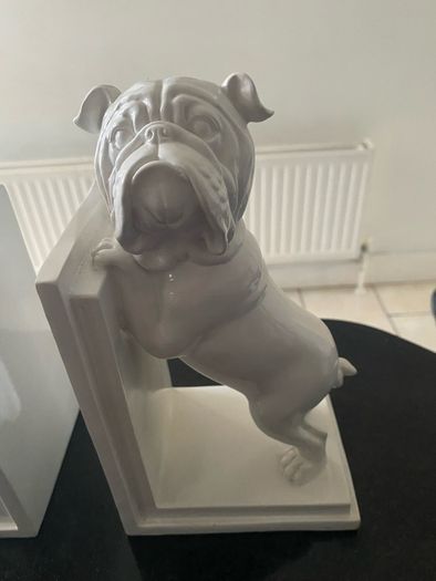Pair of 9 inch tall English Bulldog bookends