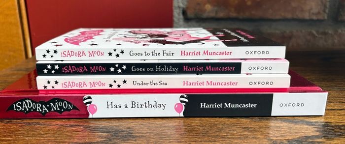 Isadora Moon book set - NEW
