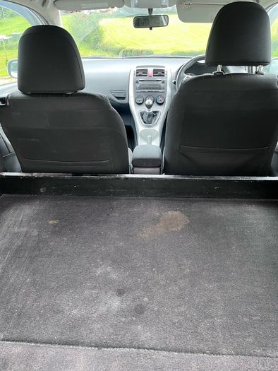 Toyota Auris Van