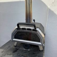 Ooni Karu 16 Pizza Oven