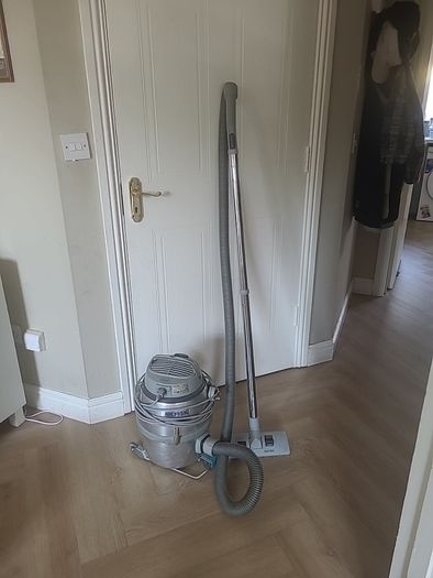 Nilfisk Vacuum cleaner