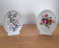 2 vintage Oval fine bone china standing Display Plaques