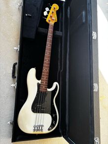 Fender Precision Bass