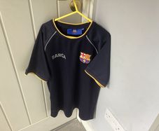 Barcelona T-shirt age 11/12
