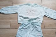 girls wear shorts and jumper set