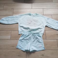 girls wear shorts and jumper set