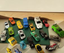 Bundle of Toy Cars Vehicles 10e