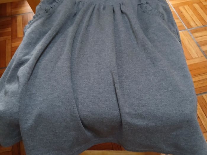 Girls uniform, 6th class