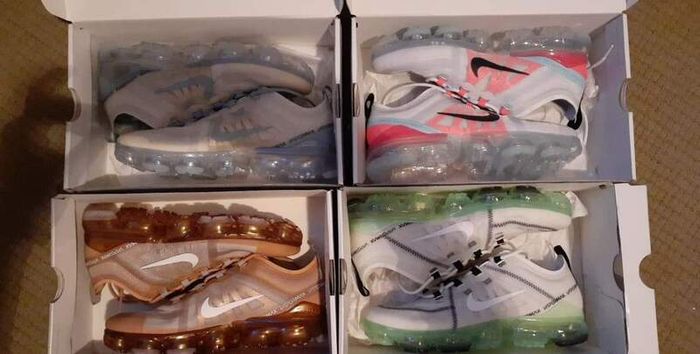 Nike Air VaporMax 2019 Rose Gold (Women's) UK-7.5/EUR-42 AR6632-601 Rose Gold/Moon Particle-Summit White-2019