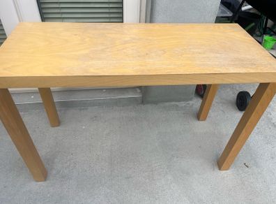 Lightweight desk