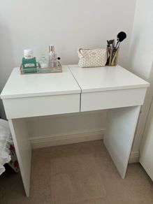 White Dressing Table with Mirror