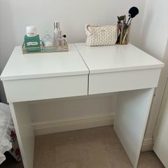 White Dressing Table with Mirror