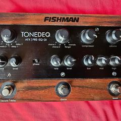 Fishman Tonedeq Acoustic Guitar Multi-Effects Pedal