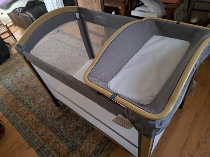 Babylo Oasis Folding Travel Cot