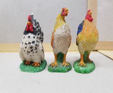 Vintage chicken figurines - for sale