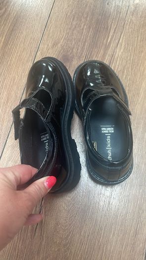 Schuh School shoes