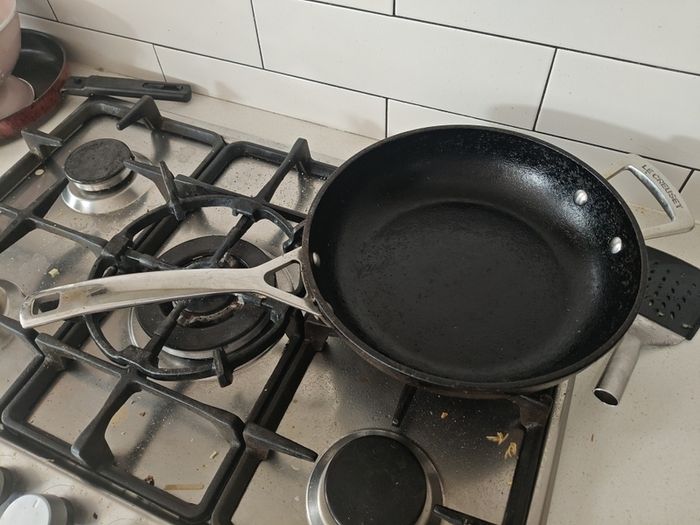 le creuset frying pan