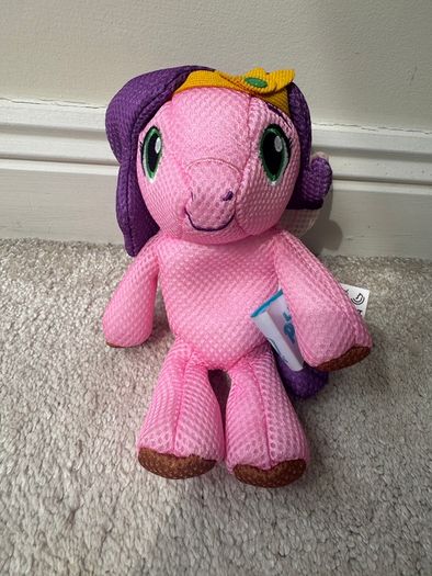 Hasbro Aqua Pals My Little Pony Wahu Used Please see pictures