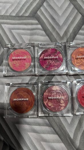 Morphe cloud light blushers