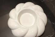 Ceramic cream candle holder