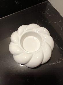 Ceramic cream candle holder