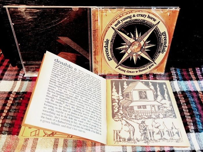 2003. Neil Young And Crazy Horse. Greendale. CD.