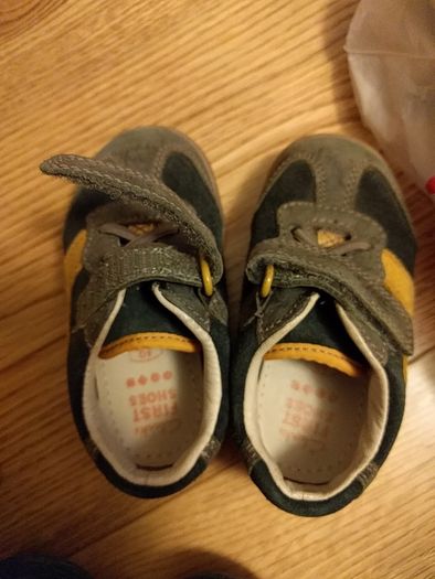 Clarks leather shoes