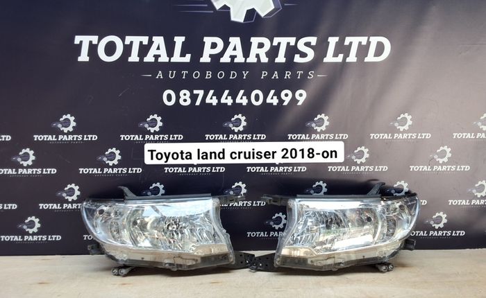 Toyota land cruiser 2018-on headlights